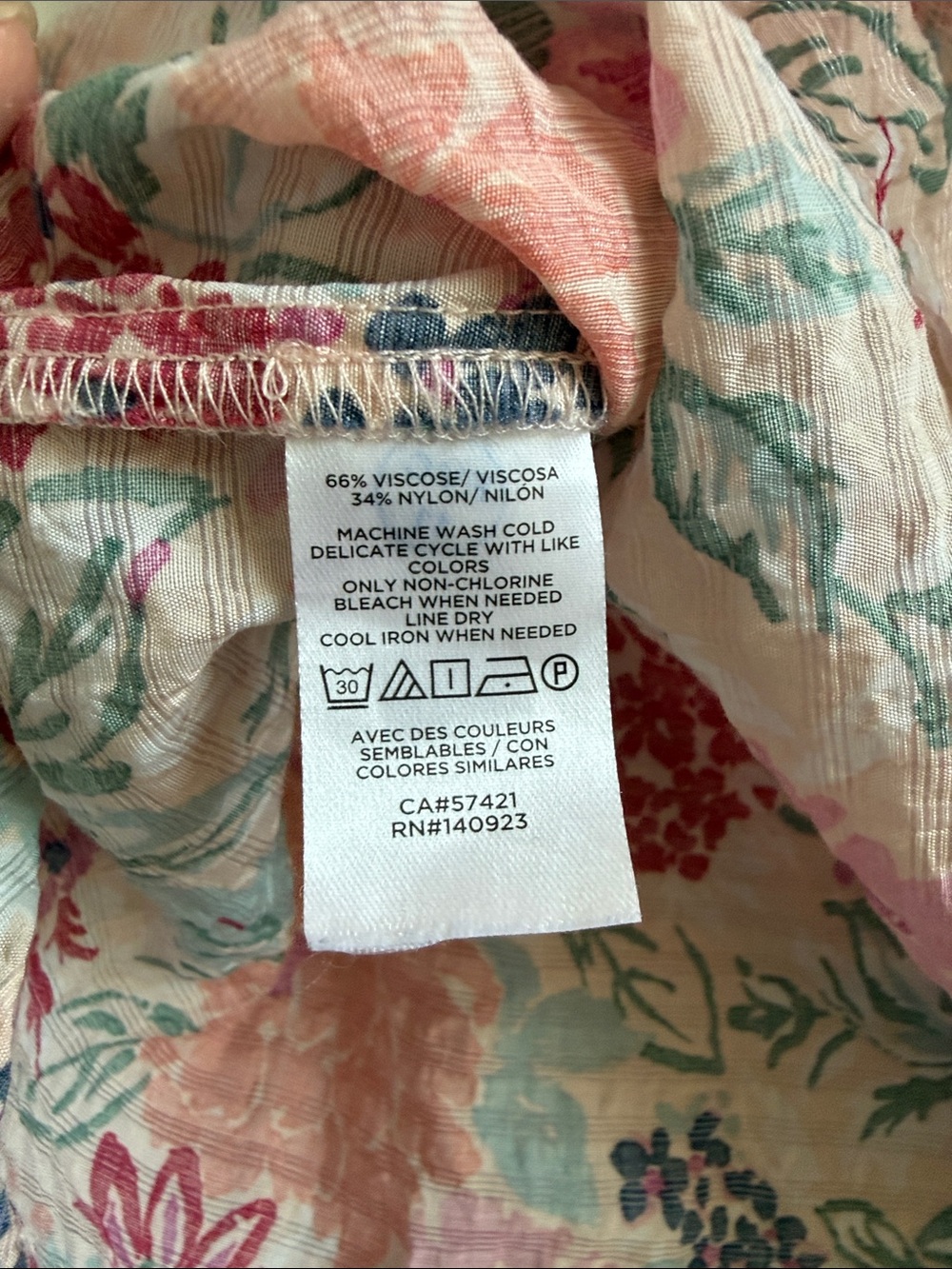 LOFT Pink Floral Ruffle-Neck Flutter Sleeve Top - Picture 3 of 6
